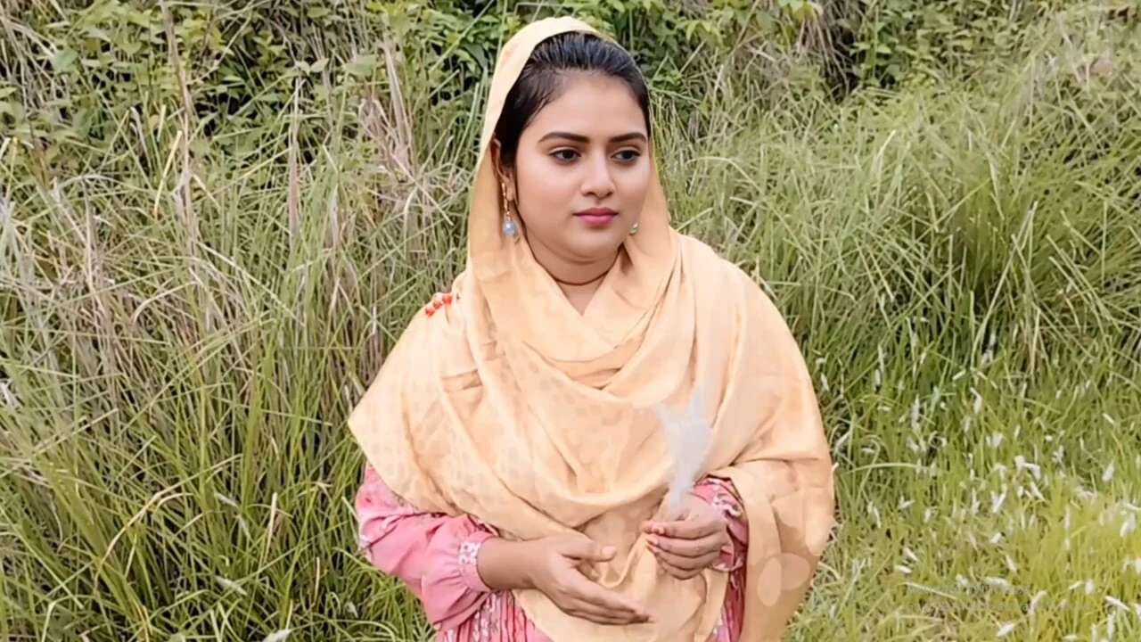 Outdoor beautiful indian bangla village bhabhi hardly anal fucking video. 01
